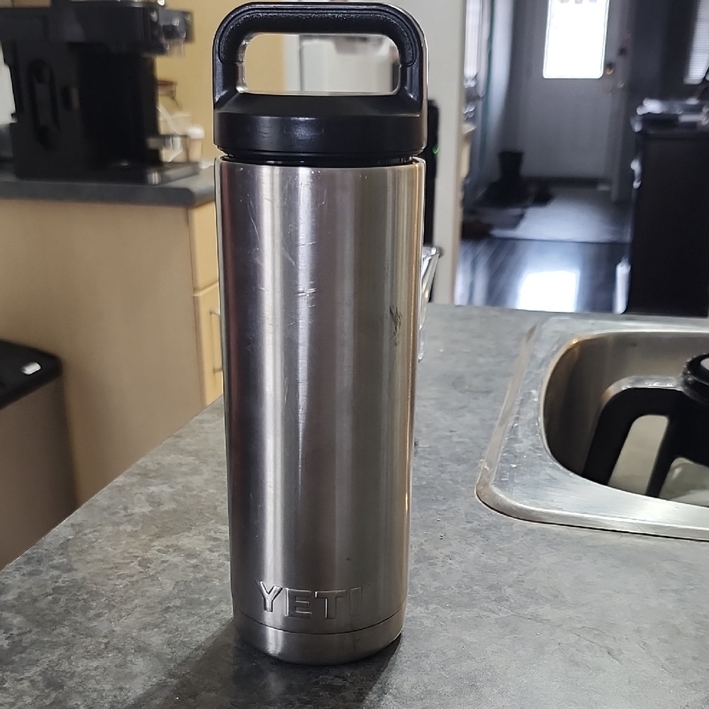Yeti Stainless Steel Bottle with Black Lid